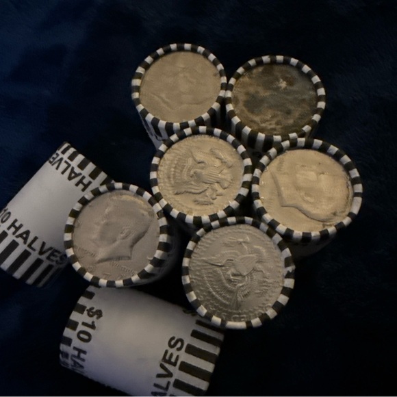 Bank-rolled Kennedy half dollars unsearched - Picture 2 of 2